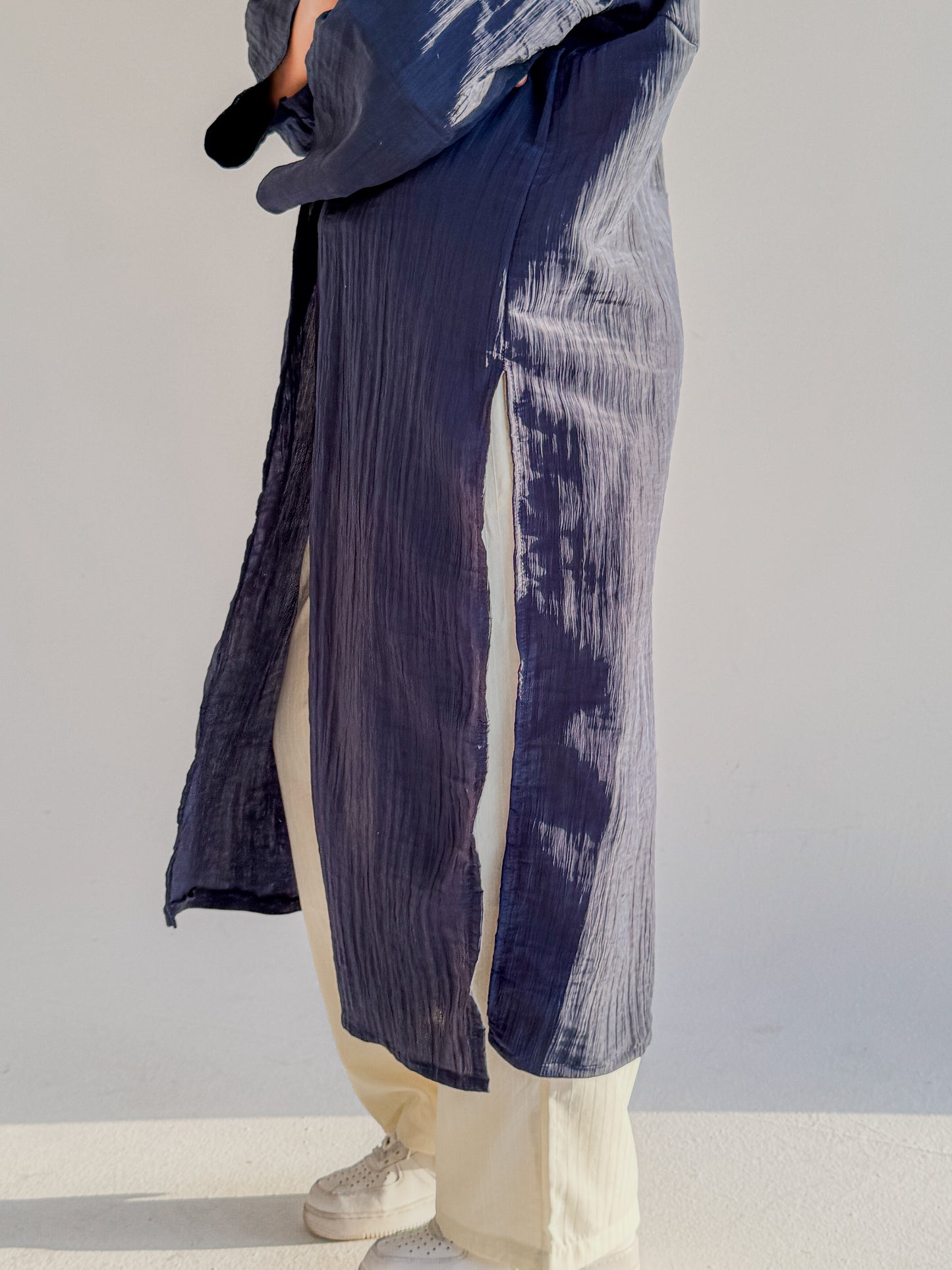 Textured long cardigan In Navy-Blue