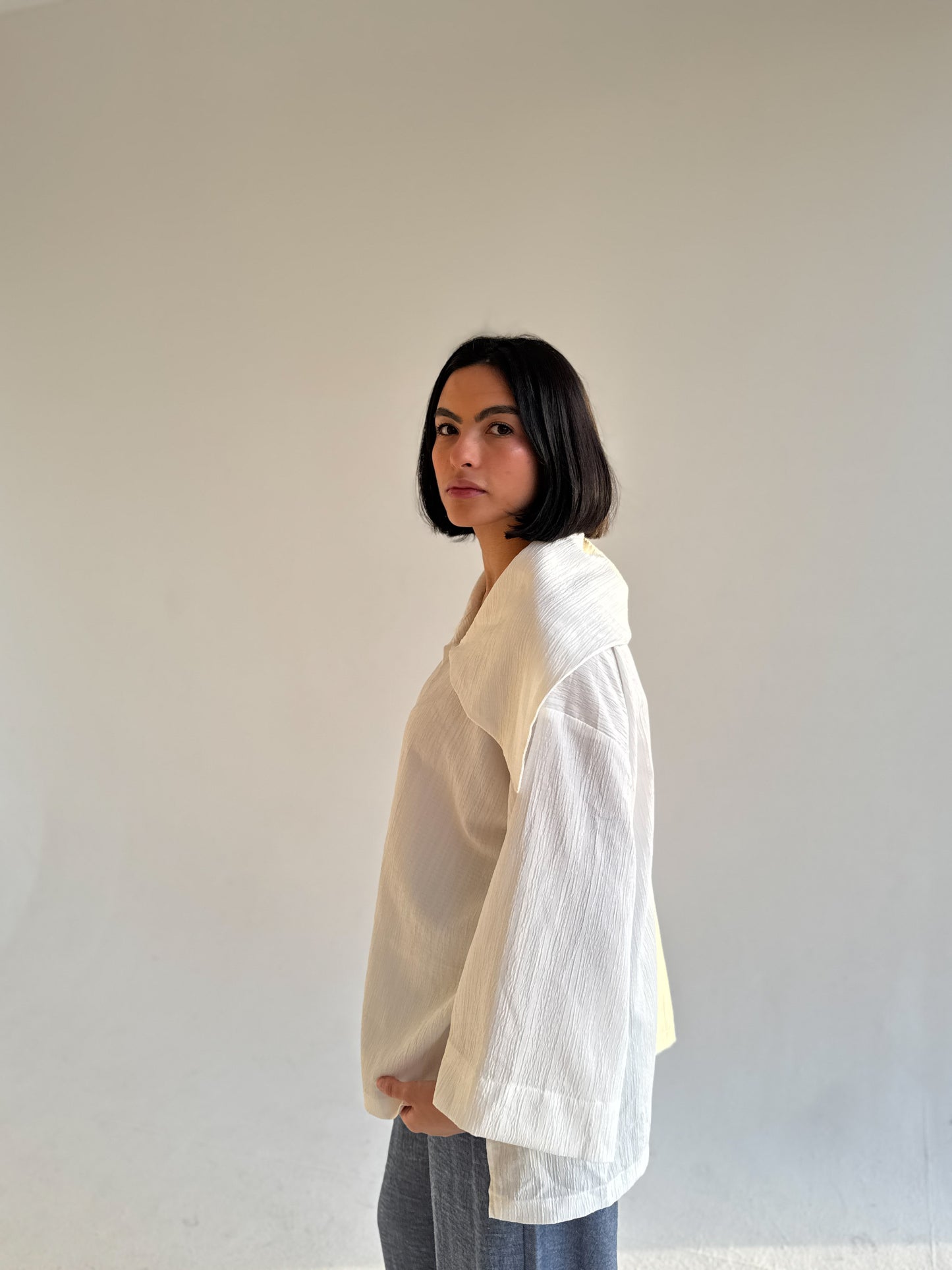 Large Collar Shirt In White