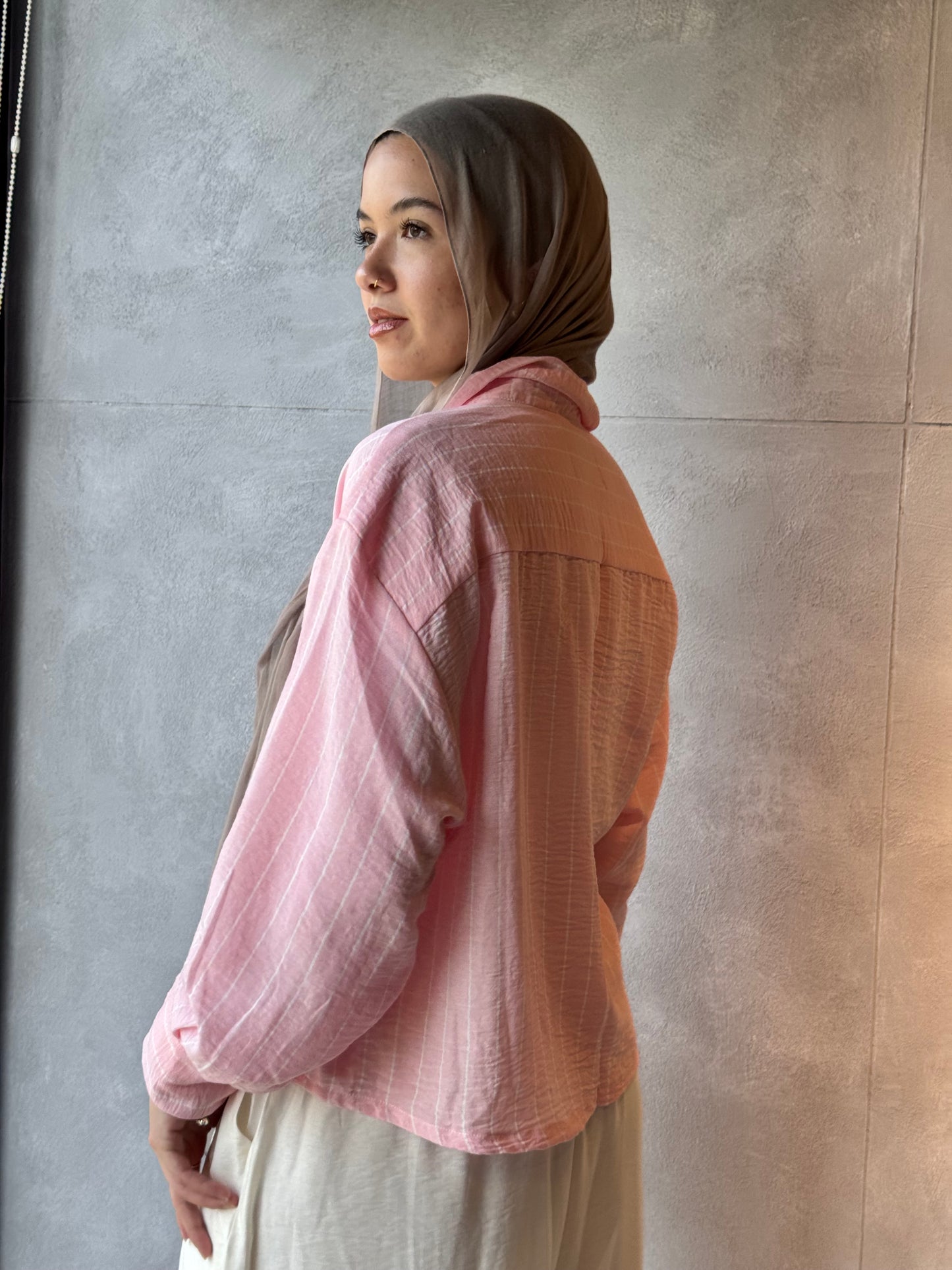Stripped Cropped Pink shirt