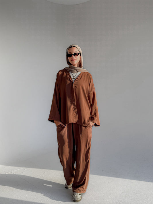 Loose Set In Brown