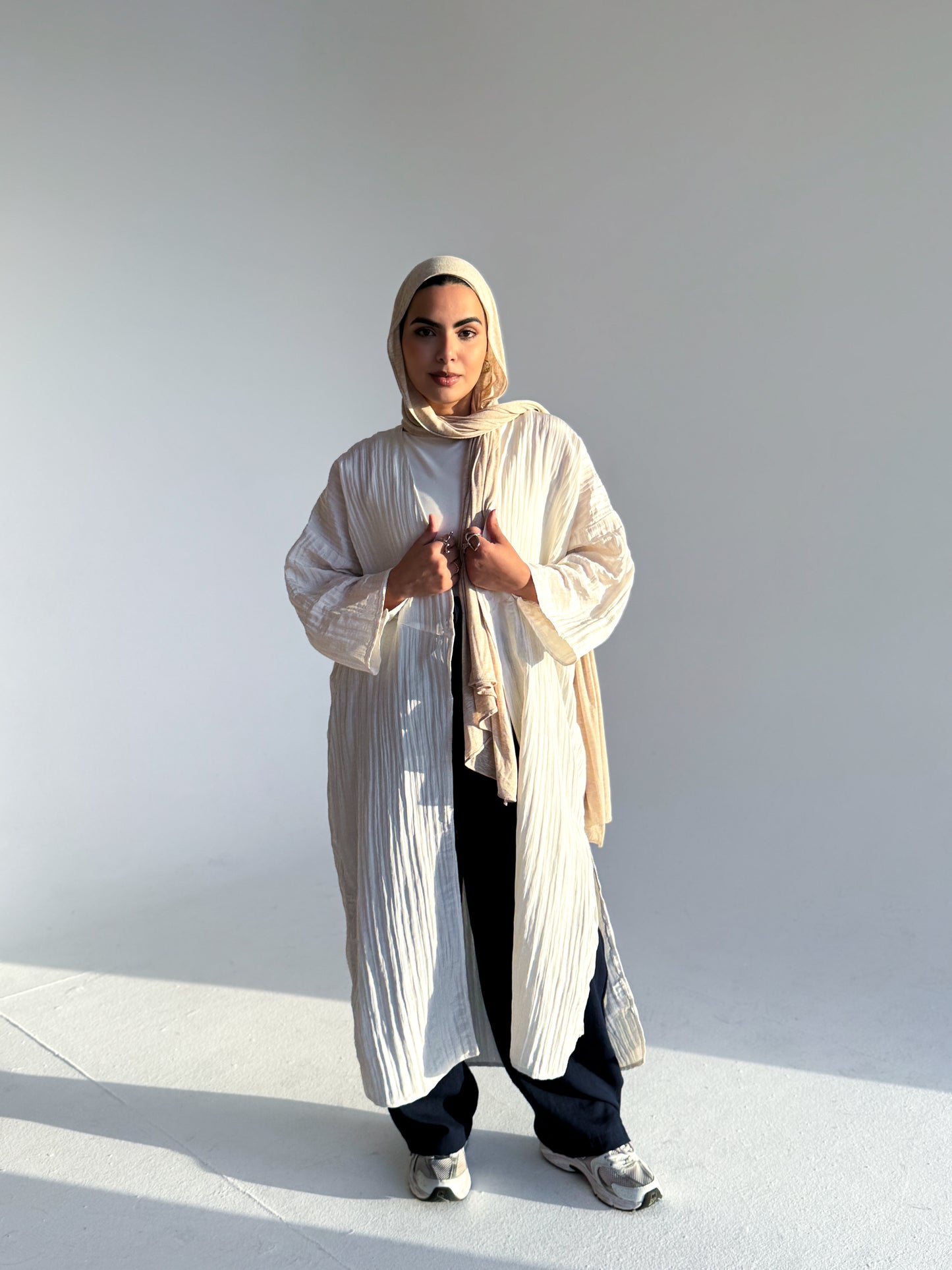 Textured long cardigan In White